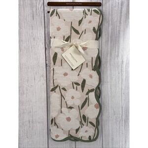 Magaschoni Throw Blanket 50x70 Cream Pink Green Floral Botanical Scalloped